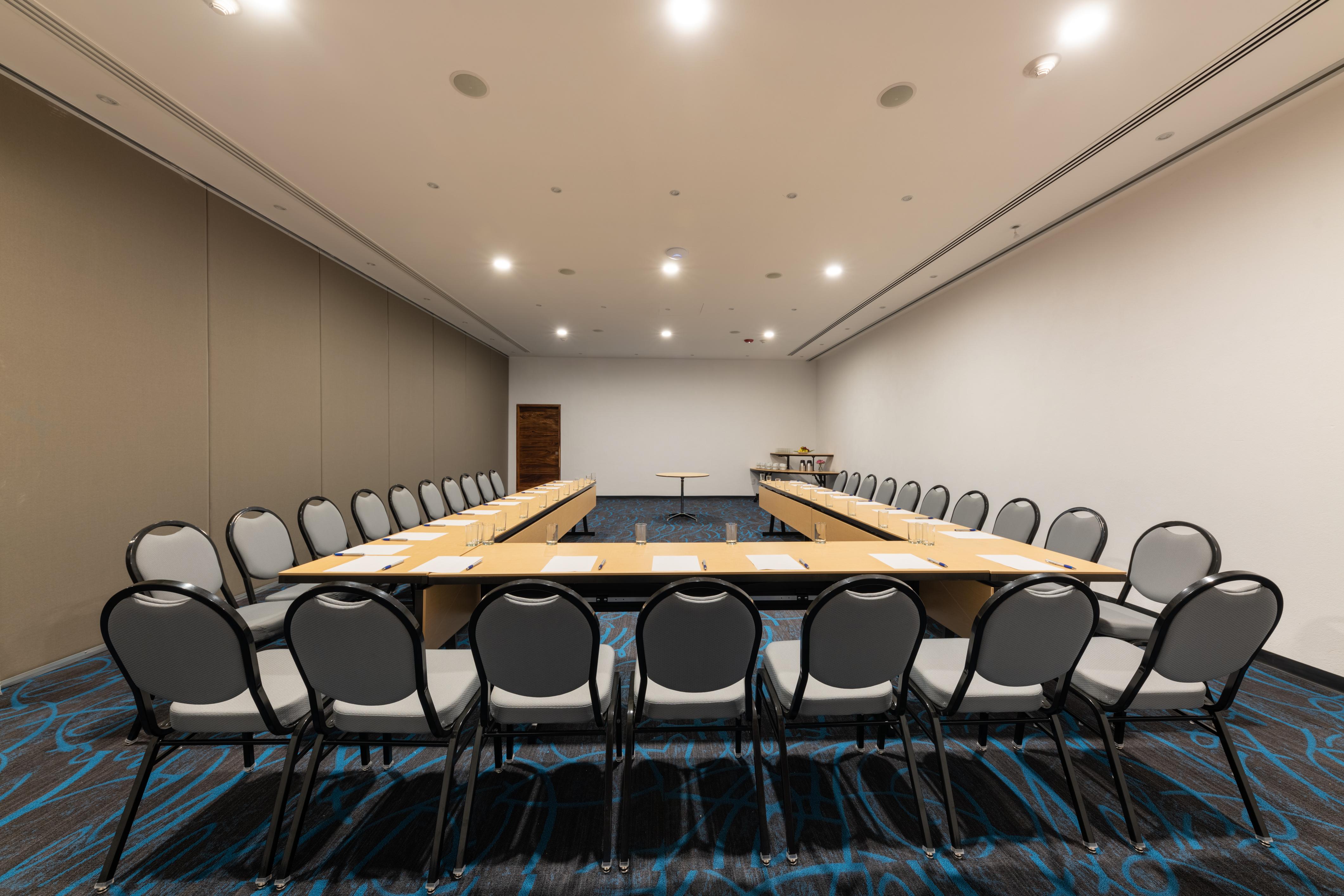 Grand Park Royal Пуерто-Вальярта Екстер'єр фото Meeting room